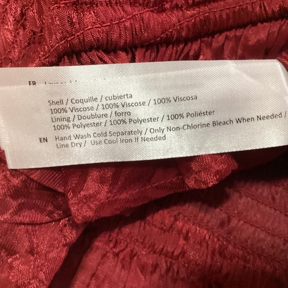 NEW Band of the Free Boho Lea Rhubarb Smocked Crop Top Boho Size XS Red Viscose - Picture 9 of 9